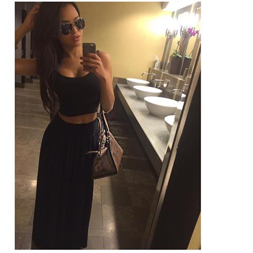 Lisa Ramos taking a selfie