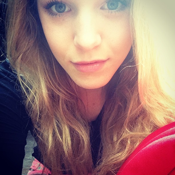 Courtney Tailor taking a selfie