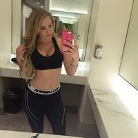 Courtney Tailor taking a selfie