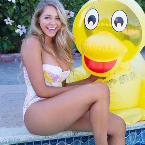 Courtney Tailor