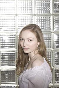 Eleanor Tomlinson