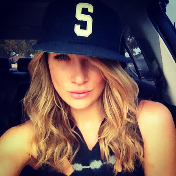 Shantel VanSanten taking a selfie