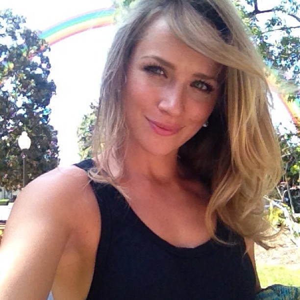 Shantel VanSanten taking a selfie