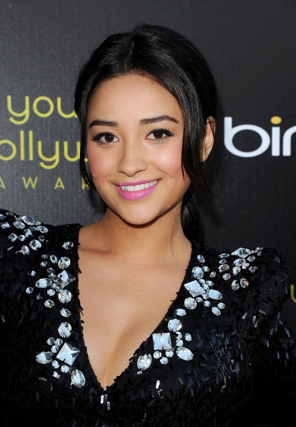 Shay Mitchell