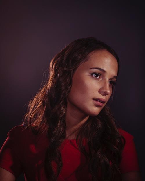 Alicia Vikander