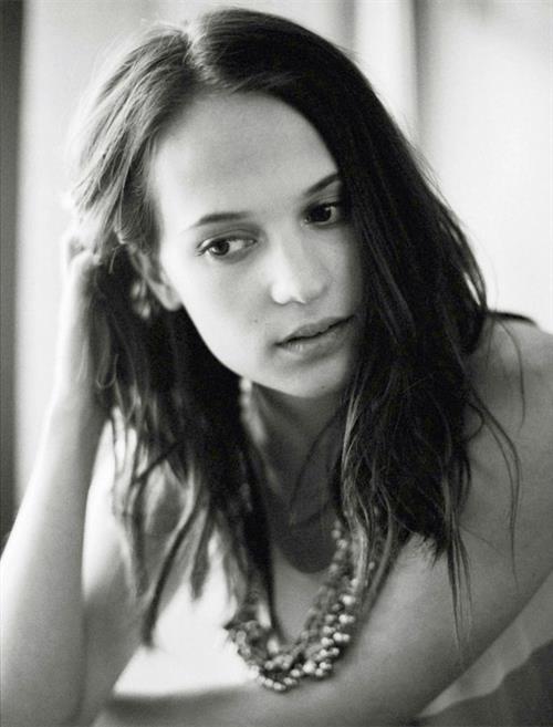 Alicia Vikander