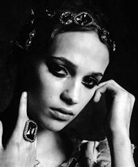 Alicia Vikander