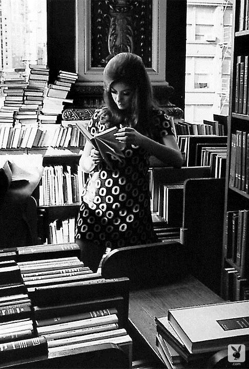 Cynthia Myers Playmate of the month December 1968