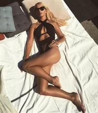 Nikita Klæstrup in a bikini