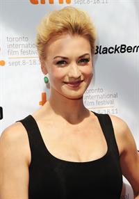 Yvonne Strahovski