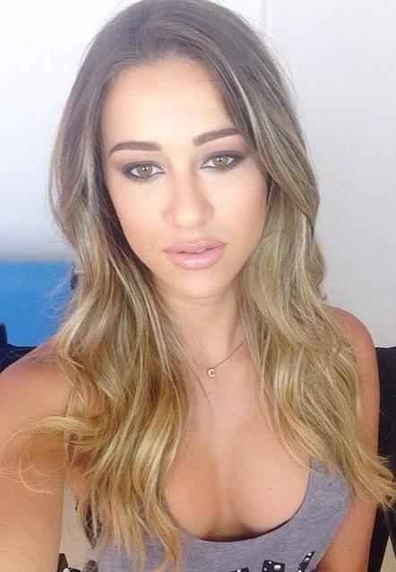 Cindy Prado taking a selfie