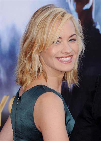 Yvonne Strahovski