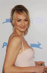 Yvonne Strahovski