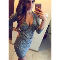 Paulina Mikolajczak taking a selfie