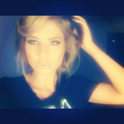 Andrea Ando taking a selfie