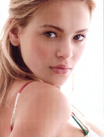 Elisandra Tomacheski