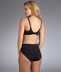 Elisandra Tomacheski in lingerie - ass