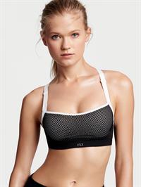 Vita Sidorkina in lingerie