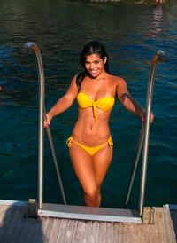 Suelyn Medeiros in a bikini