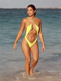 Suelyn Medeiros in a bikini