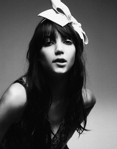 Daisy Lowe