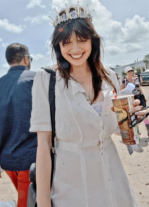 Daisy Lowe