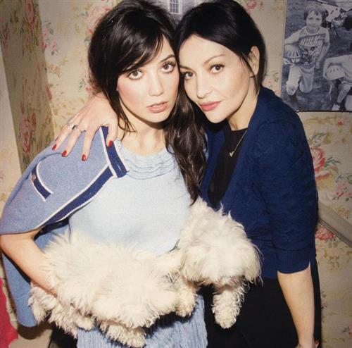 Daisy Lowe