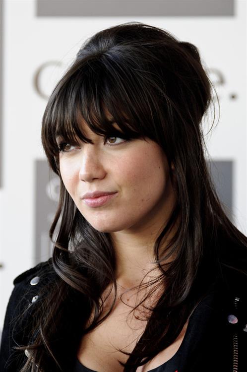 Daisy Lowe