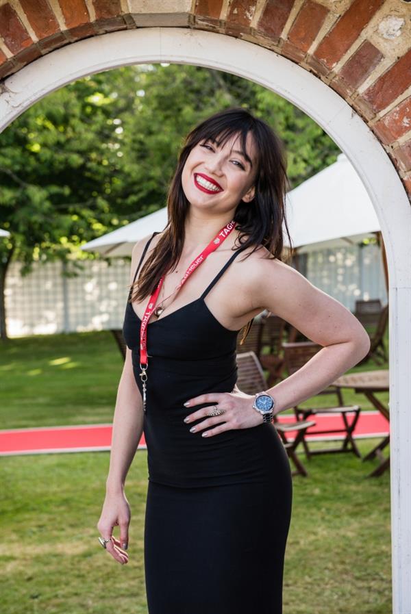 Daisy Lowe