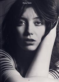 Daisy Lowe