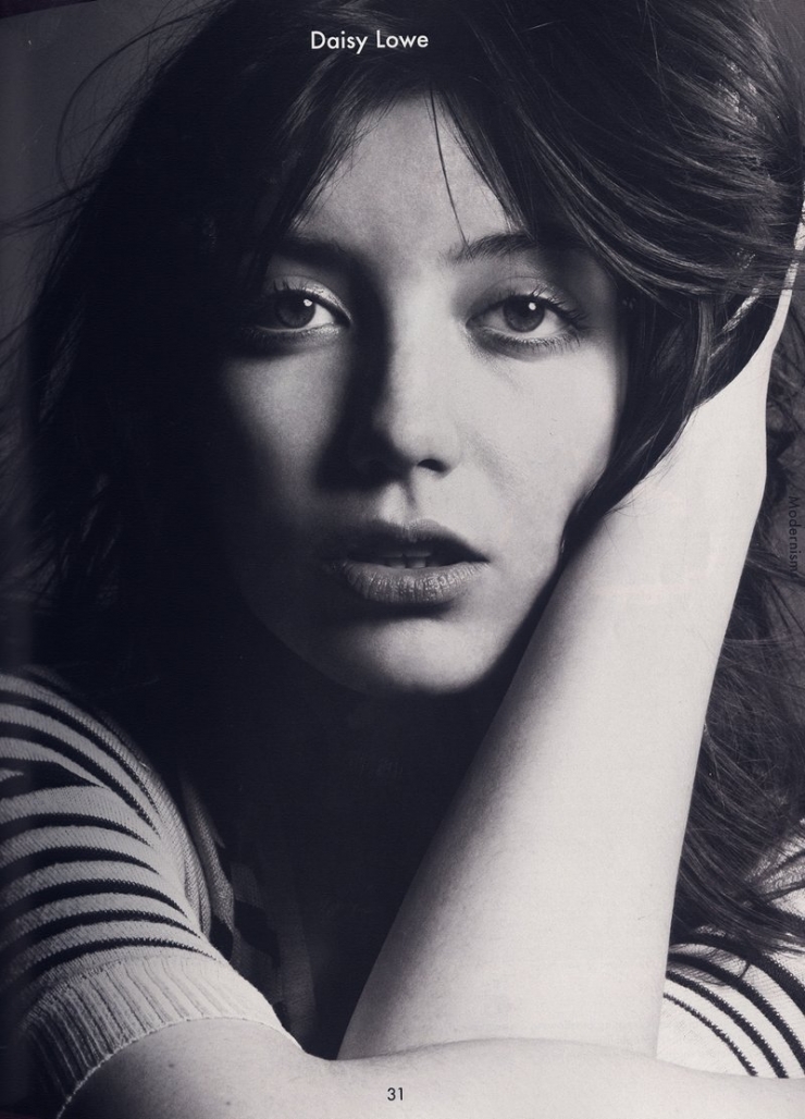 Daisy Lowe