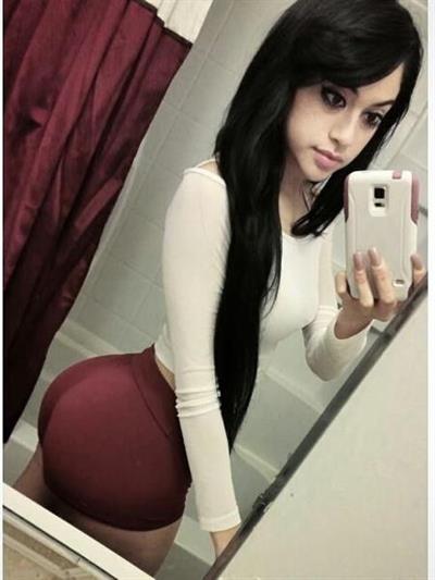 Jailyne Ojeda Ochoa taking a selfie and - ass