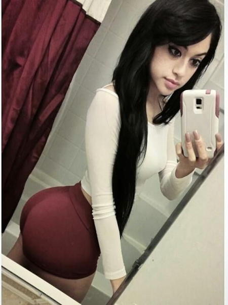Jailyne Ojeda Ochoa taking a selfie and - ass