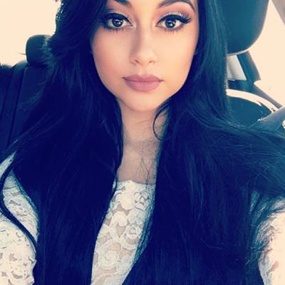 Jailyne Ojeda Ochoa taking a selfie
