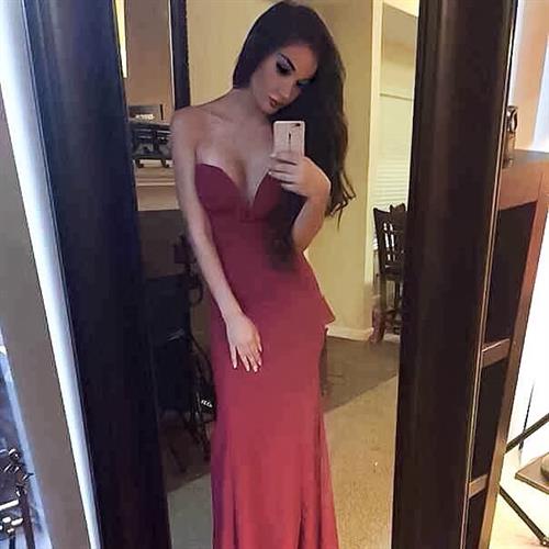 Kristina Basham taking a selfie