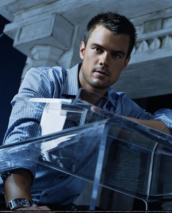 Josh Duhamel