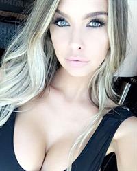 Emily Sears taking a selfie
