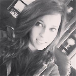 Caitlin McSwain taking a selfie