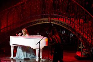 Taylor Swift and Selena Gomez performing at Madison Square Garden in New York, November 11, 2011 