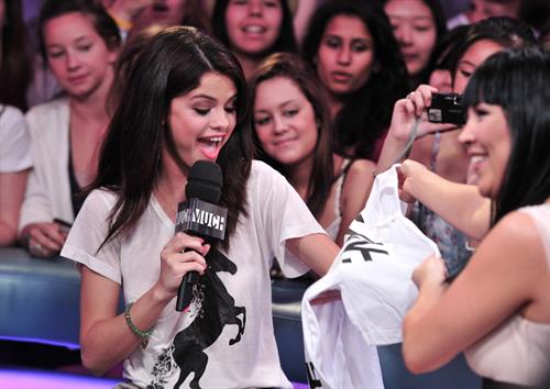 Selena Gomez Pictures Selena Gomez visits New Music Live, August 24, 2011