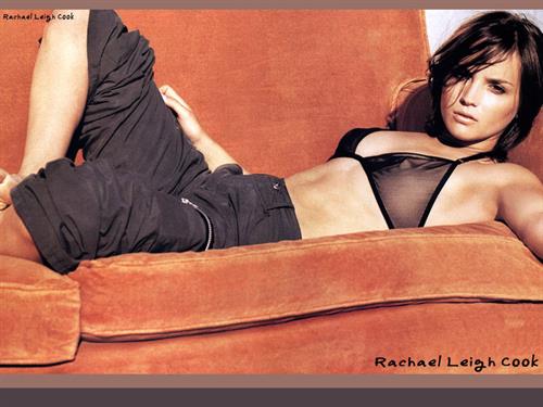 Rachael Leigh Cook
