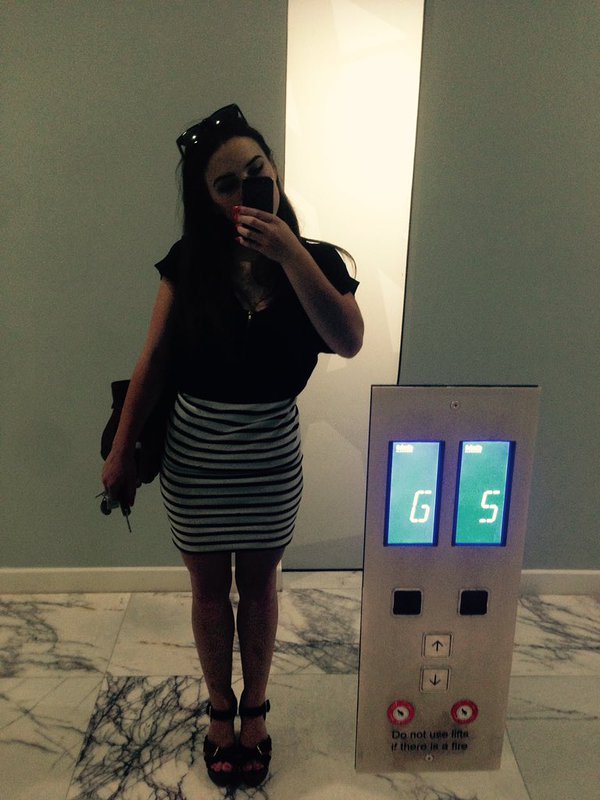 Alexis Young taking a selfie