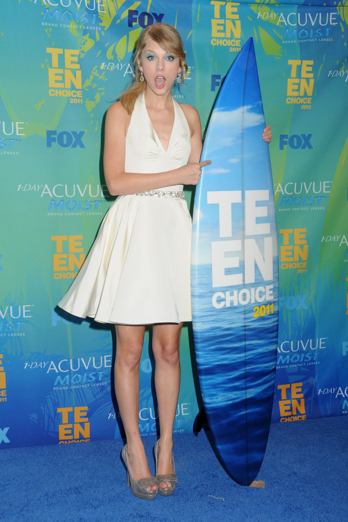 Taylor Swift at the 2011 Teen Choice Awards August 07, 2011 