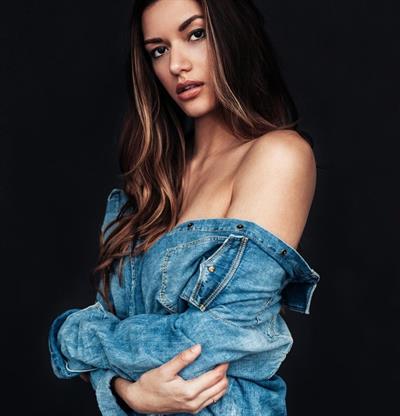 Vanessa Hanson