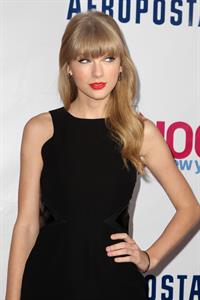 Taylor Swift Z100's Jingle Ball presented by Aeropostale 12/7/12 