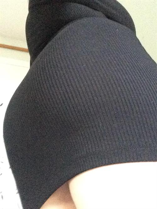 angiebeaum taking a selfie