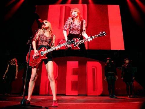 Taylor Swift on stage at the KIIS FM 2012 Jingle Ball concert at Nokia Theatre in Los Angeles - December 1, 2012 