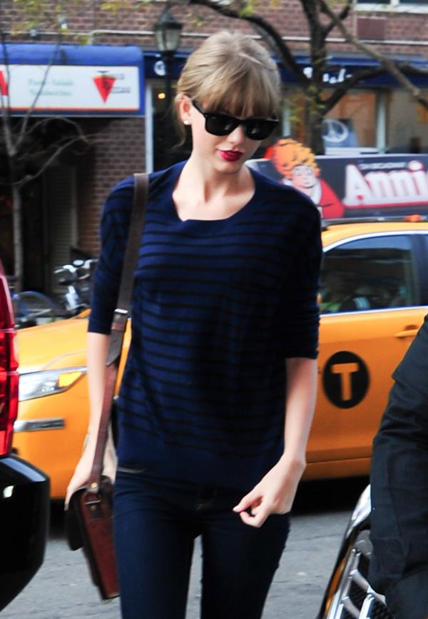 Taylor Swift out and about in New York March 12, 2012