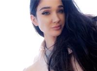 Kristina Basham taking a selfie