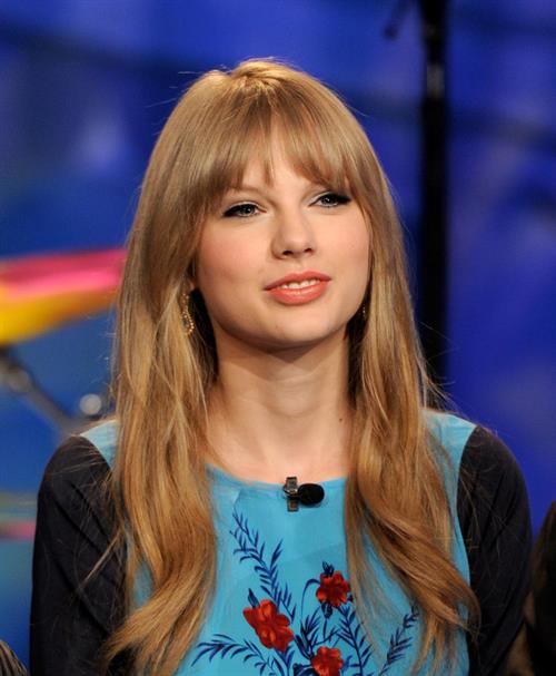 Taylor Swift the Tonight Show with Jay Leno February 20, 2012 